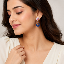 Silver Petal drop earring in Vibrant Contrast