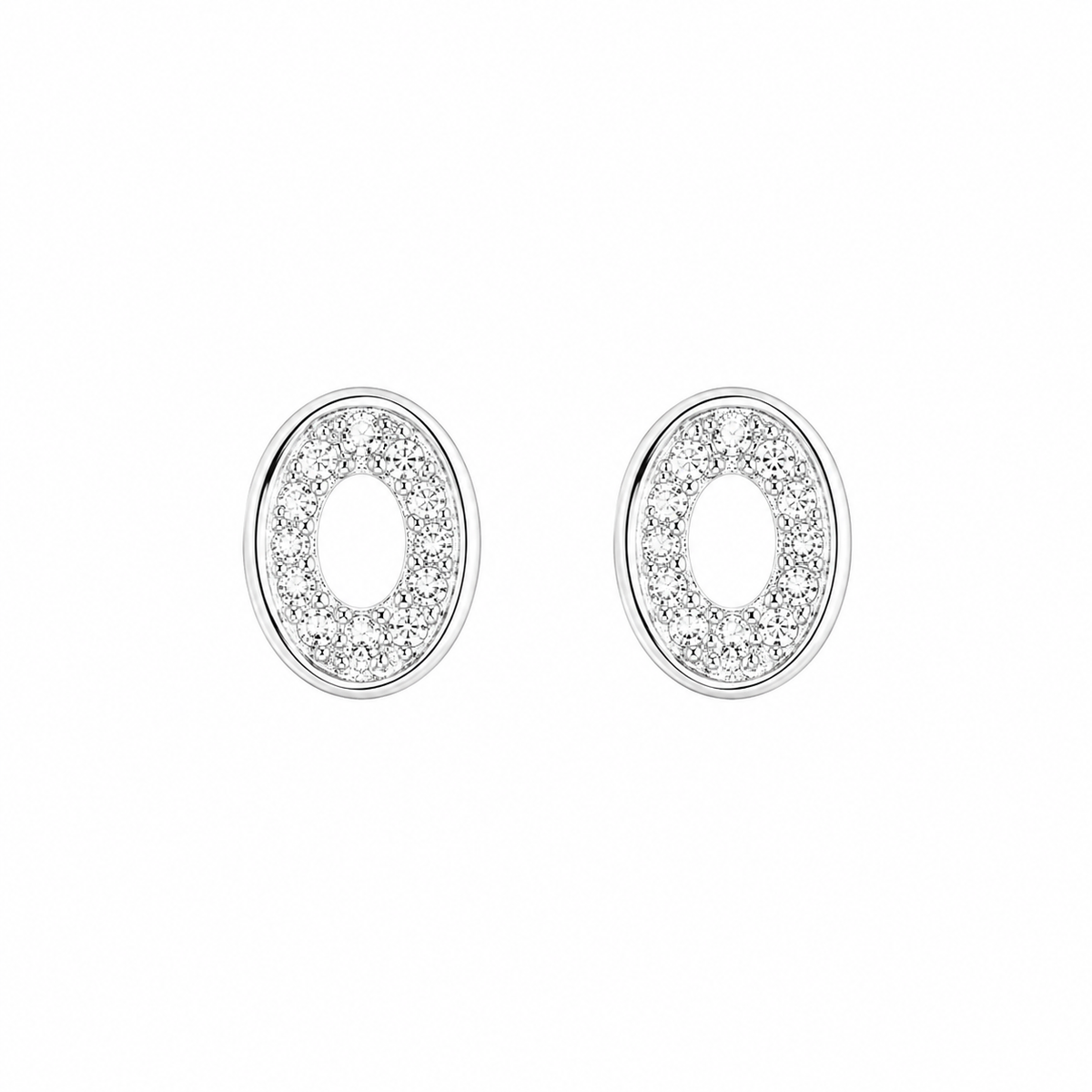Oval shaped Women`s Earrings in silver