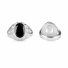 Silver black centre stone Men`s Ring