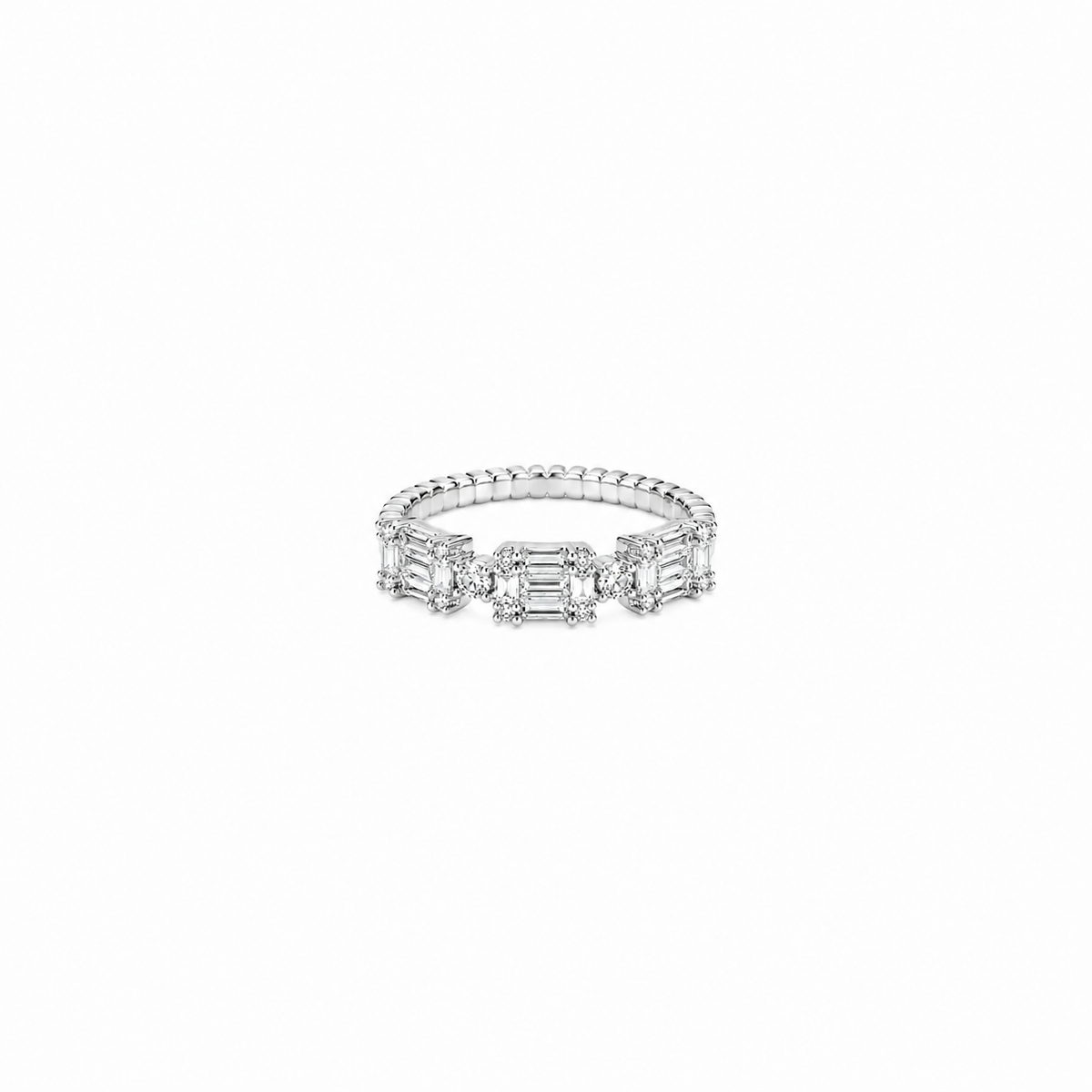 Rectelle Ring – Sterling Silver in Sleek Sparkle