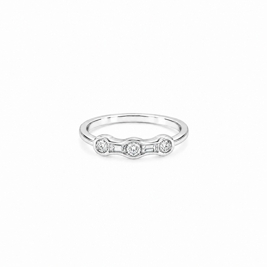 Timeless Grace Ring in silver