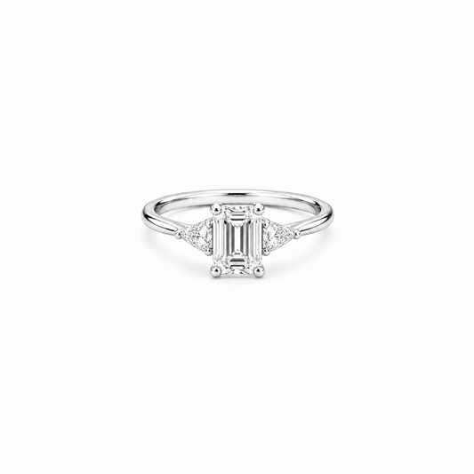 Maris Beam Women`s Ring in Silver