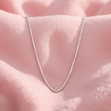 Lustre Line Chain in silver