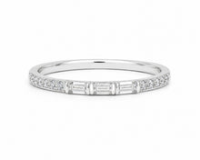 Eterna Luxe Women`s Ring in Silver