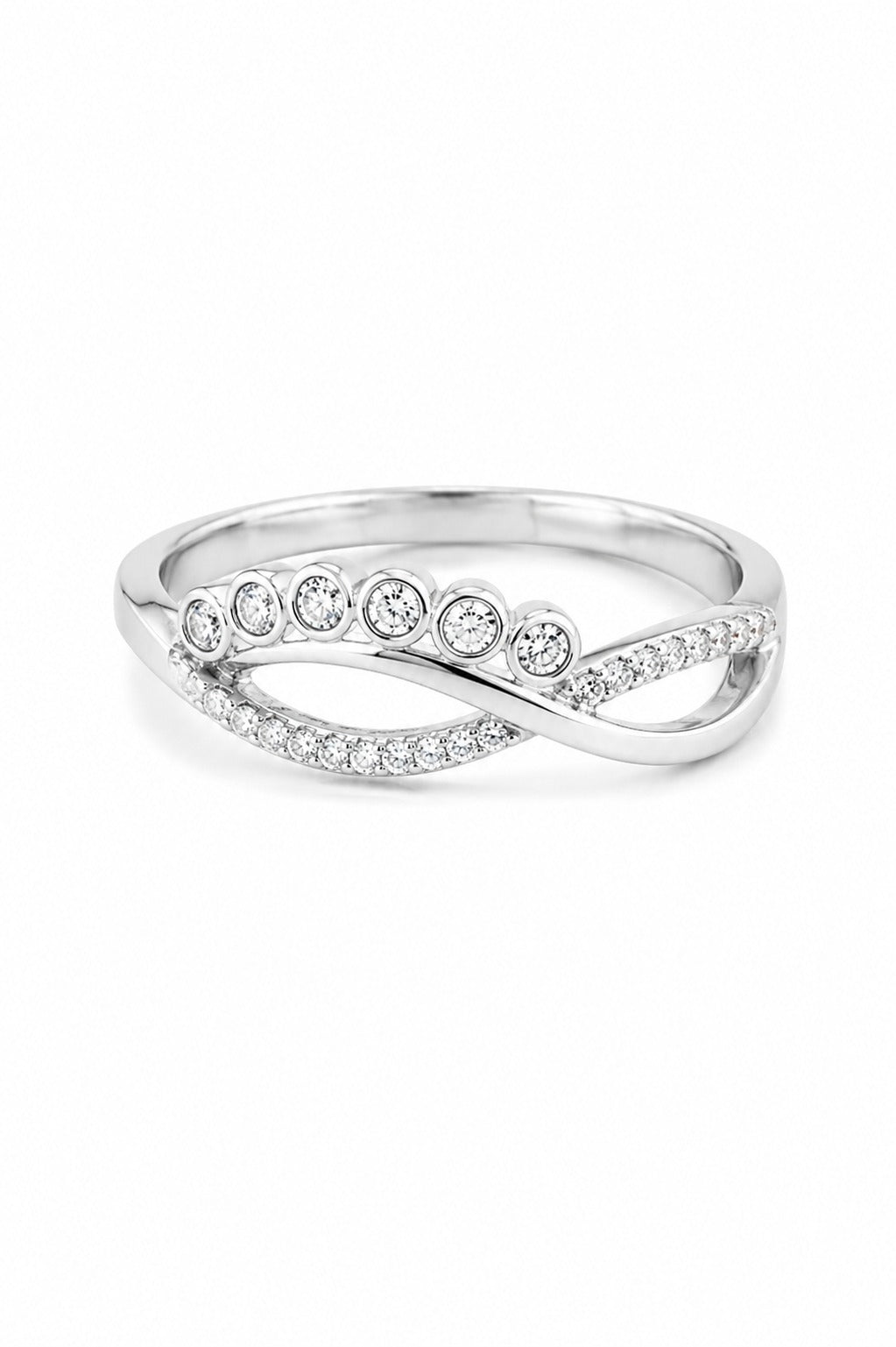 Infinity Sparkle Women`s Ring in Silver