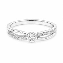 Silver Diamoned line Women`s Ring