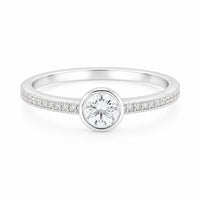Centre stoned Women`s ring in Silver