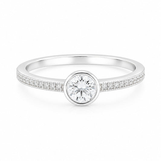 Centre stoned Women`s ring in Silver