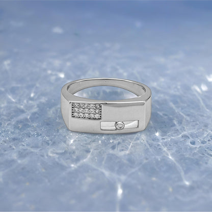 Regal Edge Men’s Ring – Sterling Silver with Timeless Brilliance
