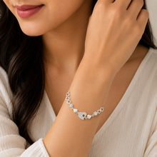 Eterna Sleek Bracelet in Silver
