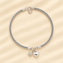 Heart charm women`s anklet in silver