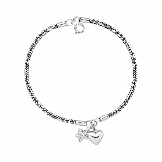 Heart charm women`s anklet in silver