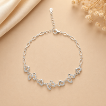 Amora Link Bracelet in silver