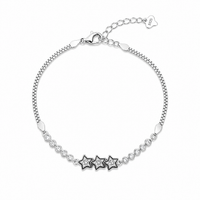 Eira Infinity Bracelet in silver