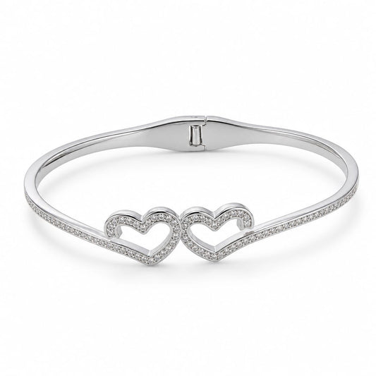 Eterna Heart Bracelet in Silver