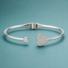 Heart Bracelet with open end in Silver