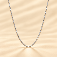 Radiant gleam chain in silver