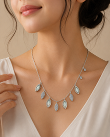Pearl Leaf Patterned pendant in silver