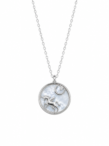 Centre Unicorn Women`s Pendant in silver