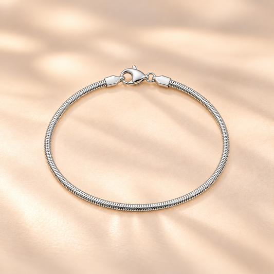 Silver Radiance Flow Chain Men`s Bracelet