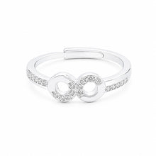 Little infinity shaped ring in silver