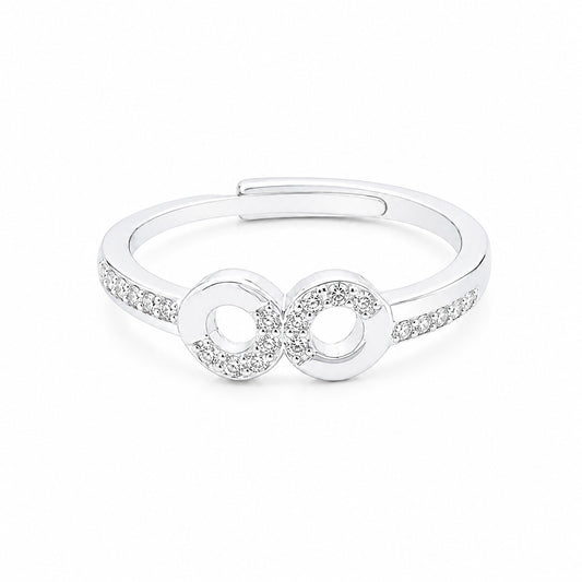 Little infinity shaped ring in silver