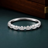 Ocean Wave Women`s Ring in Silver