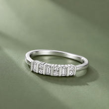 Radiance Women`s Ring in Silver