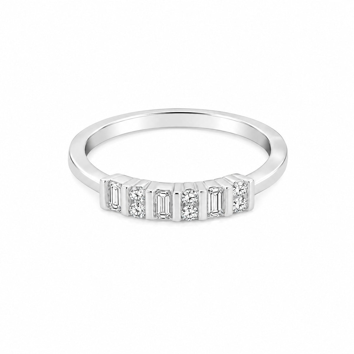 Radiance Women`s Ring in Silver