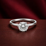 Round-cut Women`s Ring in Silver