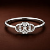 Oval Unity Ring in Silver