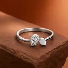 Silver Sparkling Teardrop Women`s Ring