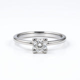 Crystal Crest Women`s ring in Silver