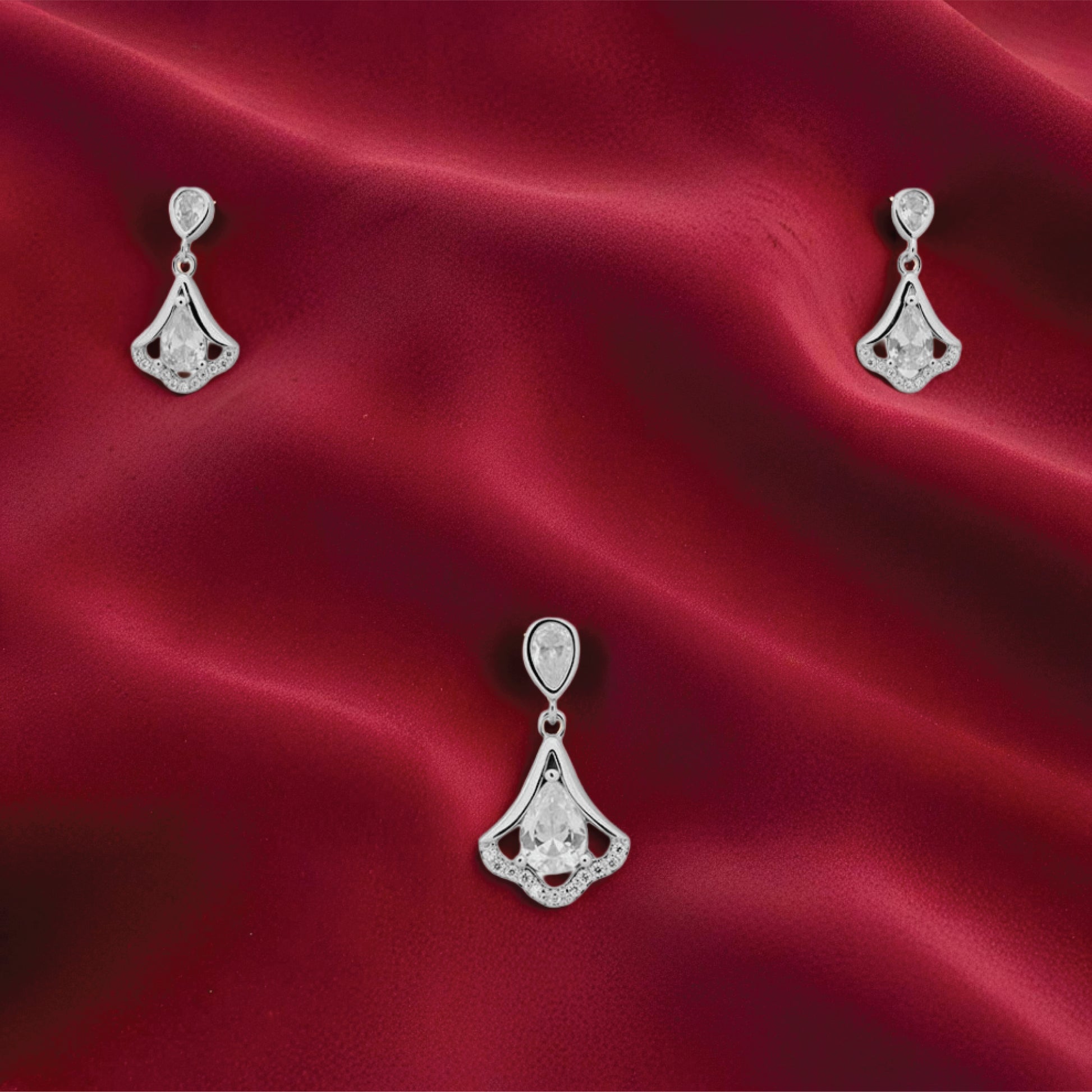 Halo Drift Set – Sterling Silver with Serene Sparkle