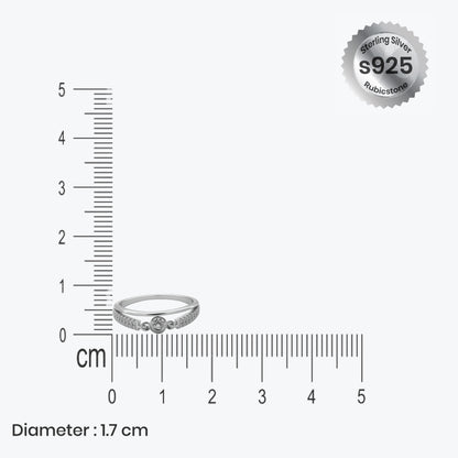Bezel Brilliance Ring – Sterling Silver Sparkle