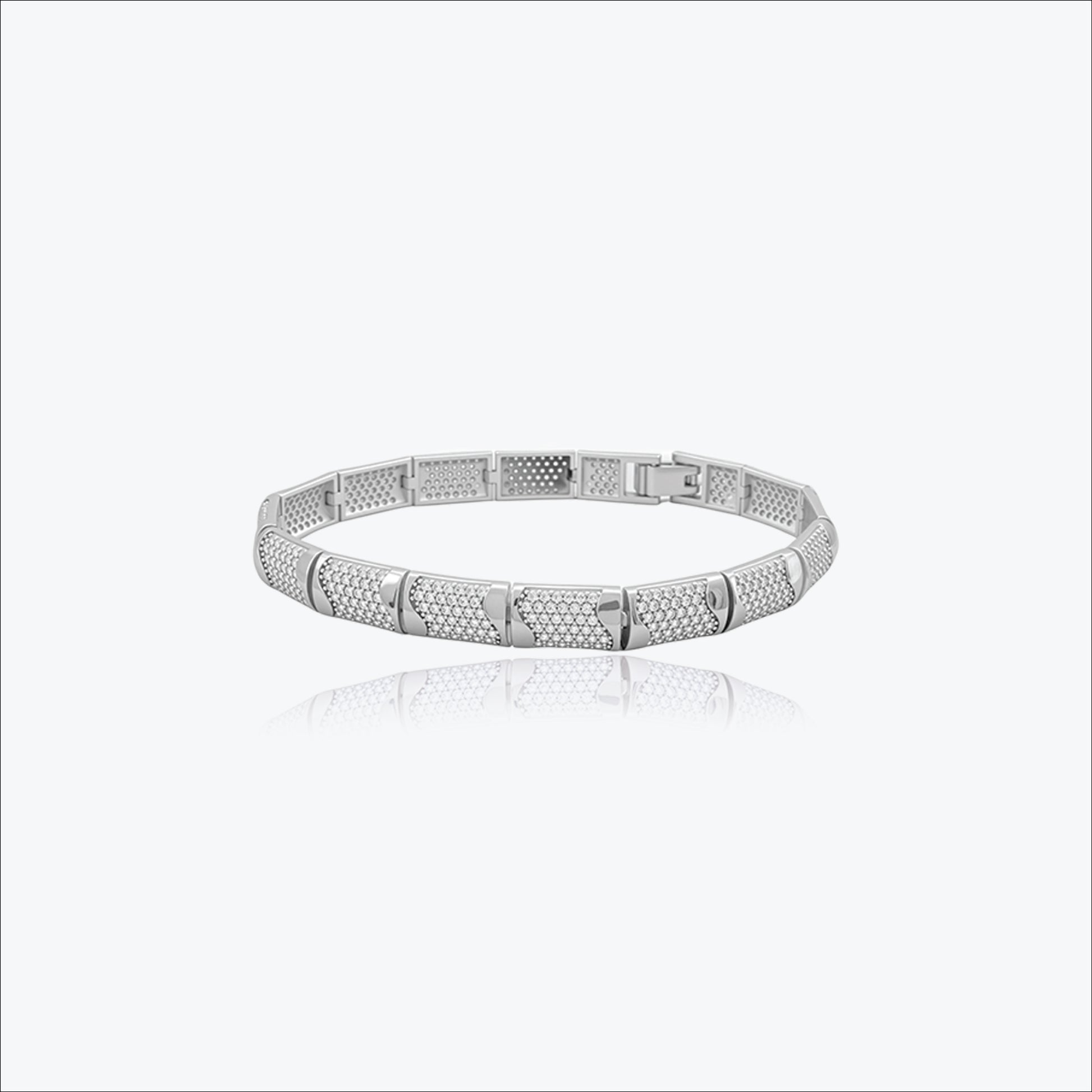 Aegis Plate Bracelet – Sterling Silver in Strength