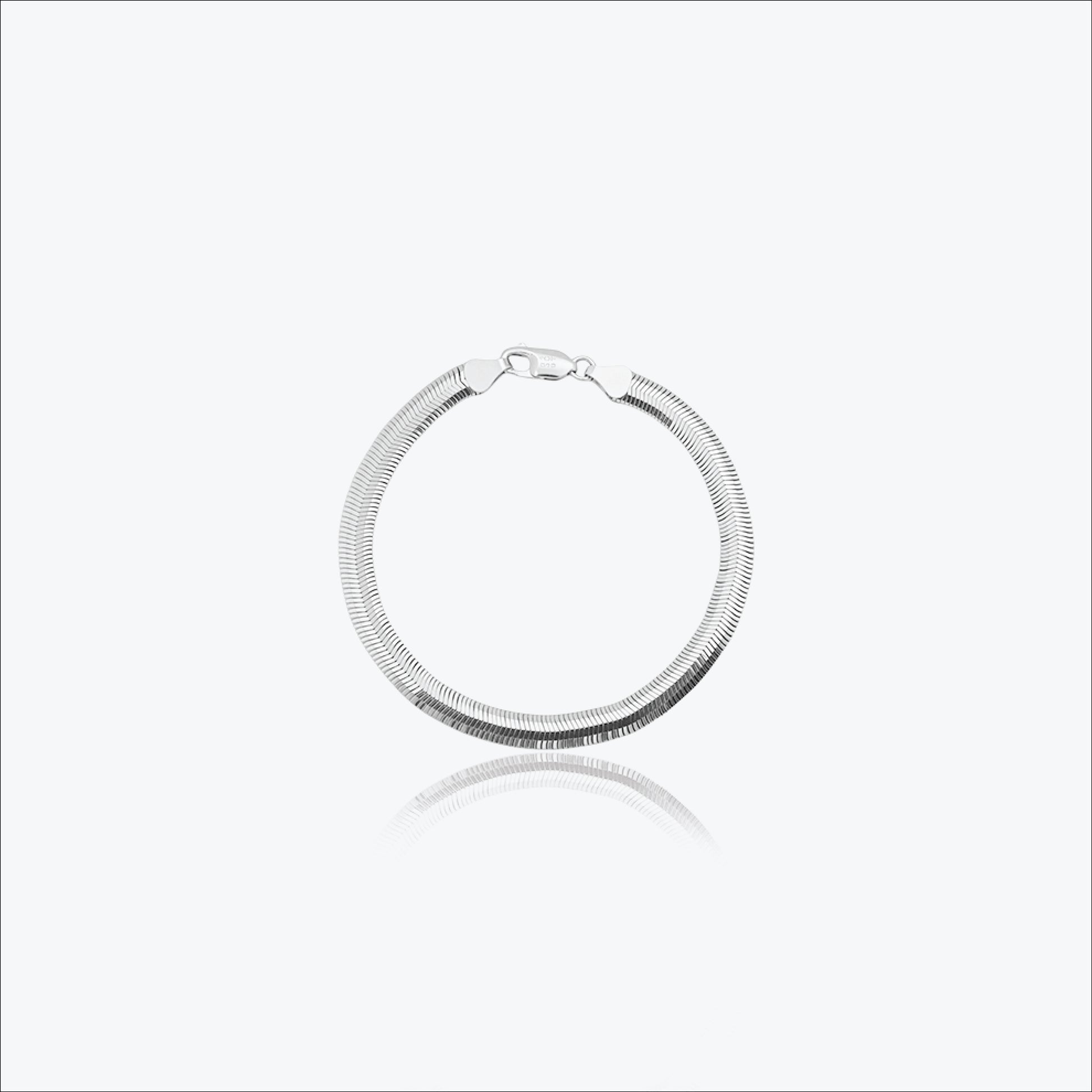 Serpenza Bracelet – Sterling Silver in Sleek Flow