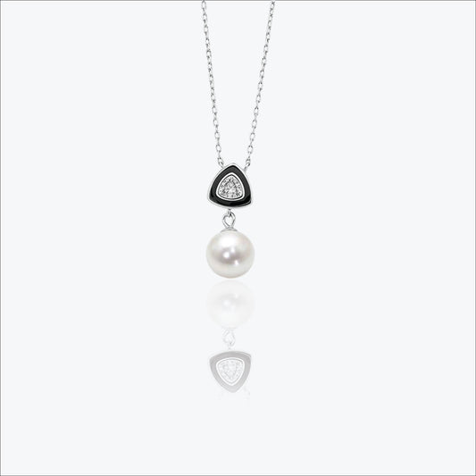 Trielle Pendant – Sterling Silver in Geometric Grace