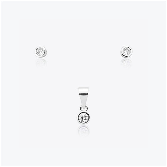 Eira Beam Pendant – Sterling Silver with Quiet Light
