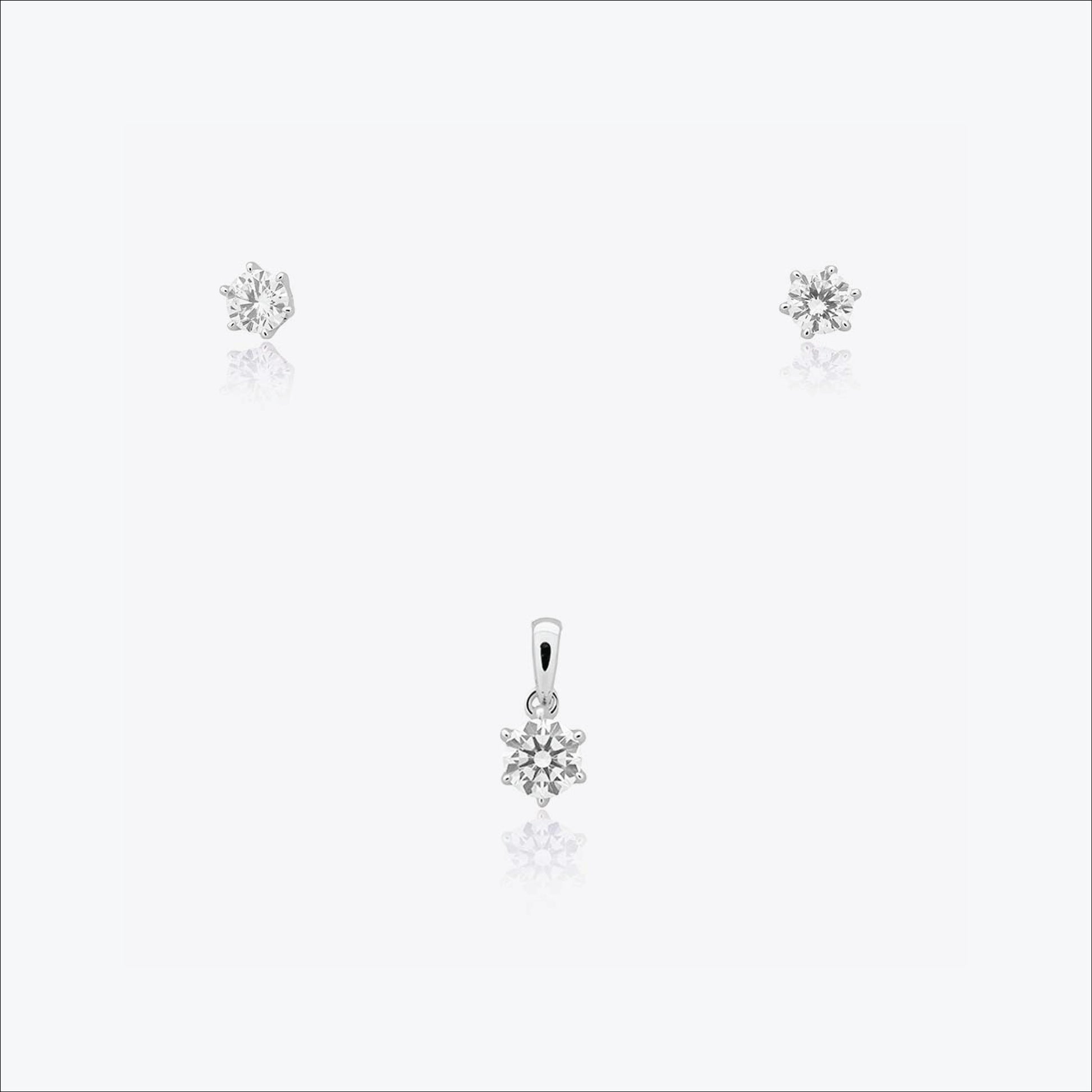 Eira Marquise Pendant – Sterling Silver with Subtle Glow