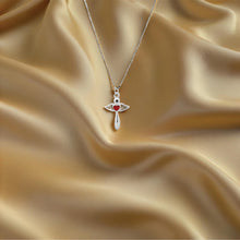 Alavelle Pendant – Sterling Silver in Winged Devotion