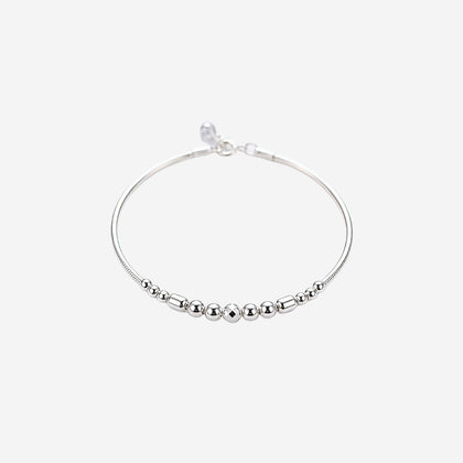 Centre beaded Women`s Anklet in silver