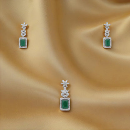 Greenlight Pendant – Sterling Silver Glow 