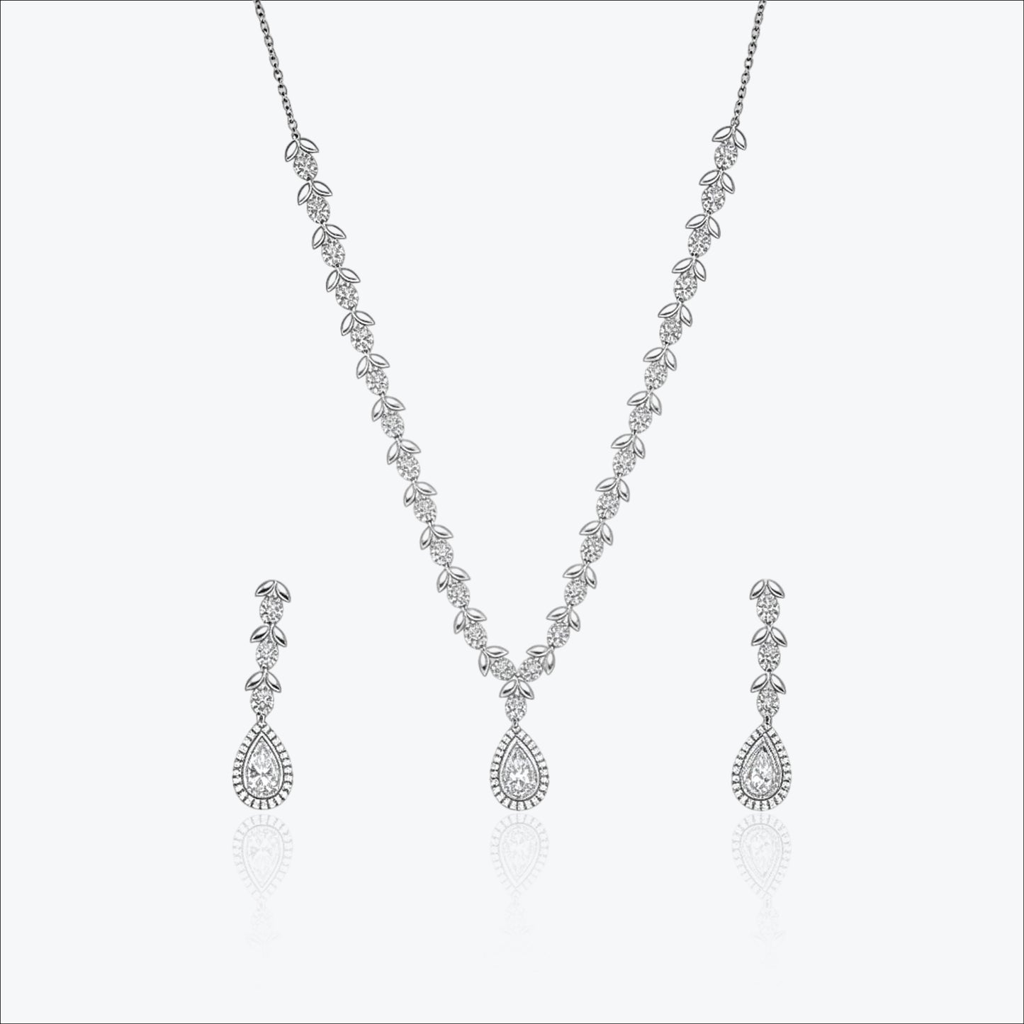 sylvara necklace – sterling silver in nature’s flow