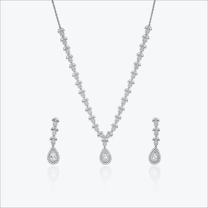 Sylvara Necklace – Sterling Silver in Nature’s Flow