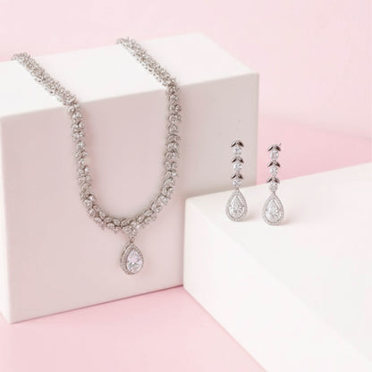 Sylvara Necklace – Sterling Silver in Nature’s Flow
