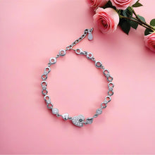 Eterna Sleek Bracelet – Sterling Silver with Subtle Elegance