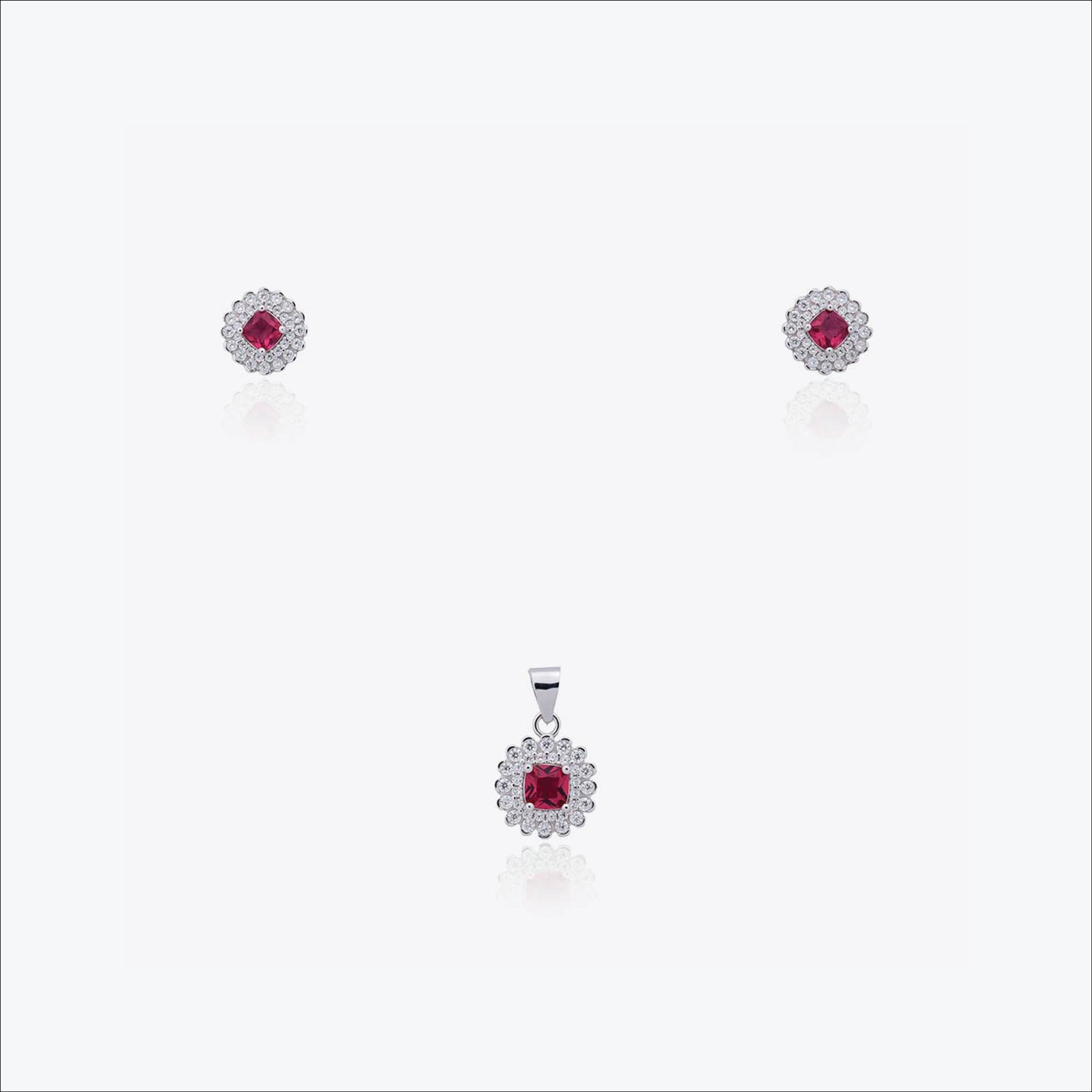 Aira Pendant – Sterling Silver in Teardrop Bloom