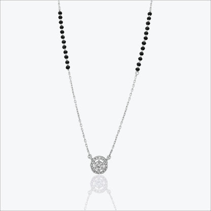 Noirhalo Pendant – Sterling Silver in Contrast