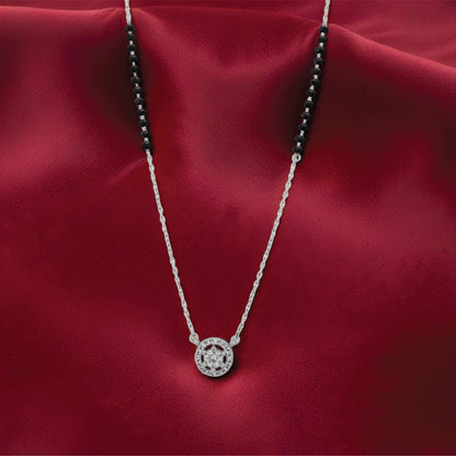 Noirhalo Pendant – Sterling Silver in Contrast